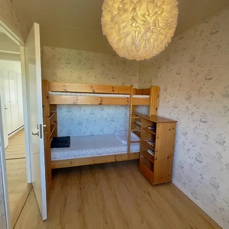 Nice 4 Bedrooms House In *