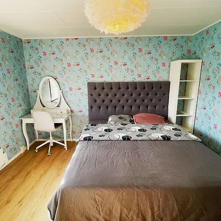 Holiday home Nice 4 Bedrooms House In *