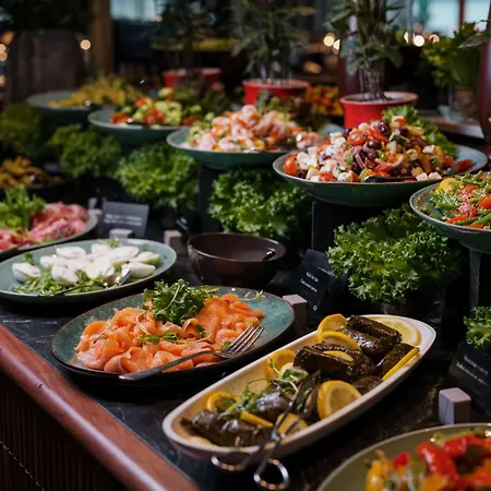 Radisson Blu Waterfront Hotel, Отель
