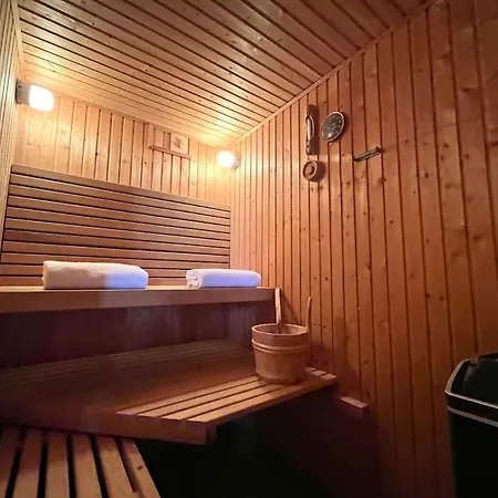 Mysigt Sommarhus Med Havsutsikt Och Bastu *