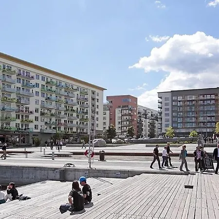 Med Enorm Takhoejd Apartment Stockholm