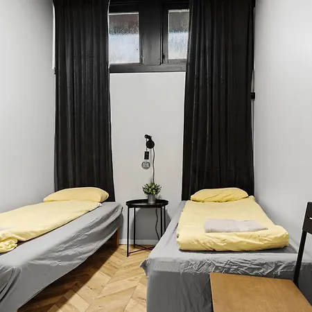 Kallhaellsbaden Strandhotell