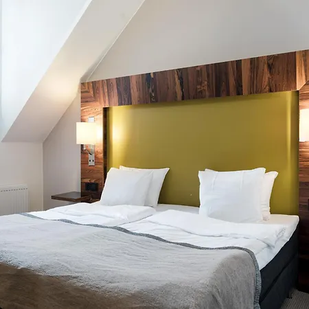 Elite Marina Tower Hotel 4*