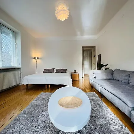 Entire * Stockholm