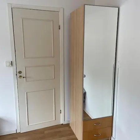 Cozy Between Airport&center - Up To 8 Person * Stockholm