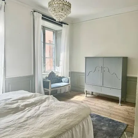 Historisk Laegenhet I Gamla Stan Stockholm