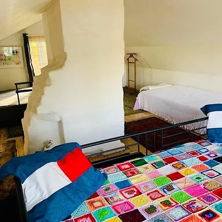 Awesome In With 1 Bedrooms And Wifi *