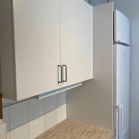 Flatin Erbjuder Laegenheter I Soedra Apartment *