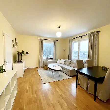 Flatin Erbjuder Laegenheter I Soedra Apartment