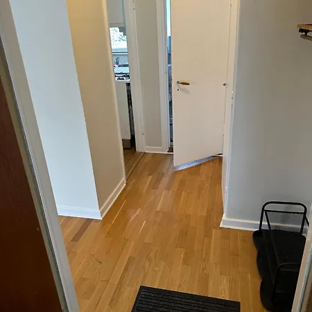 Flatin Erbjuder Laegenheter I Soedra Apartment Stockholm
