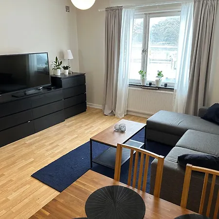 Apartment Flatin Erbjuder Laegenheter I Soedra