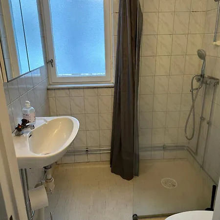 Apartment Flatin Erbjuder Laegenheter I Soedra *