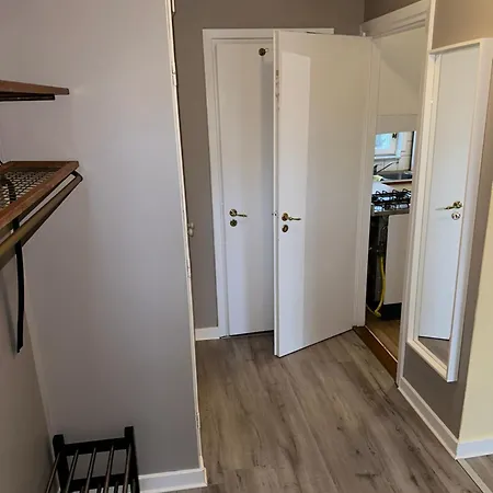 Flatin Erbjuder Laegenheter I Soedra Apartment *