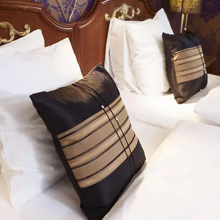 Kung Carl, Worldhotels Crafted 4*