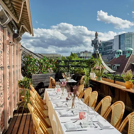 Kung Carl, Worldhotels Crafted 4*
