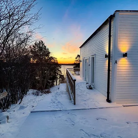 New Lakehouse - Amazing Sea View And Private Pier! Stokholm
