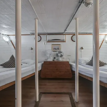 Botel Rygerfjord & Stockholm