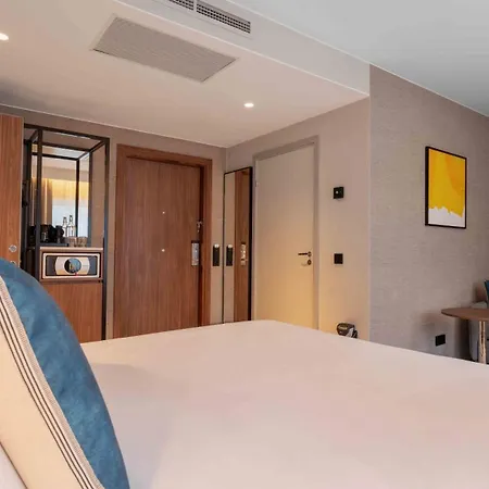Voco - Kista By Ihg