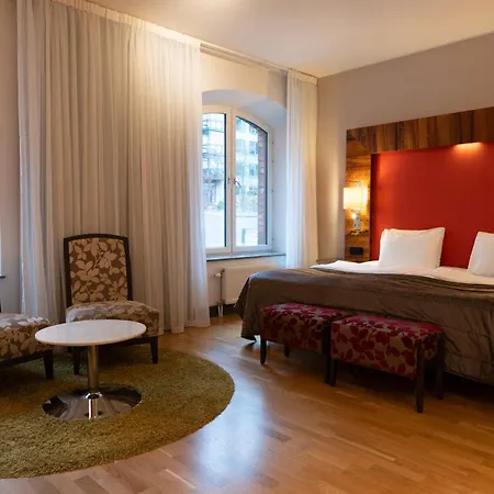 Hotel Elite Marina Tower 4*