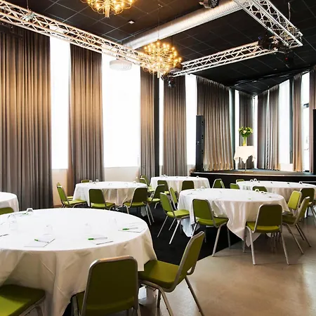 Courtyard By Marriott Kungsholmen Hotel Stoccolma
