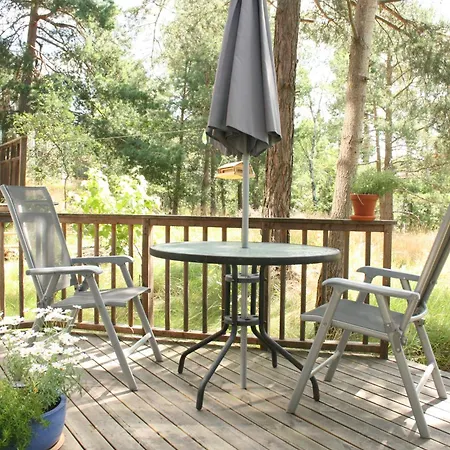 Bed & Breakfast Eco-village 12 Min From Stockholm