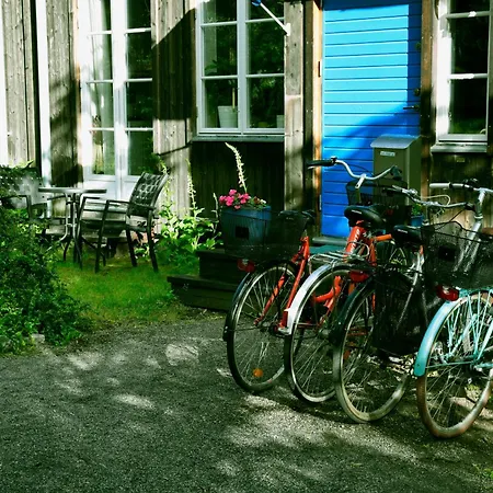 Eco-village 12 Min From Stockholm