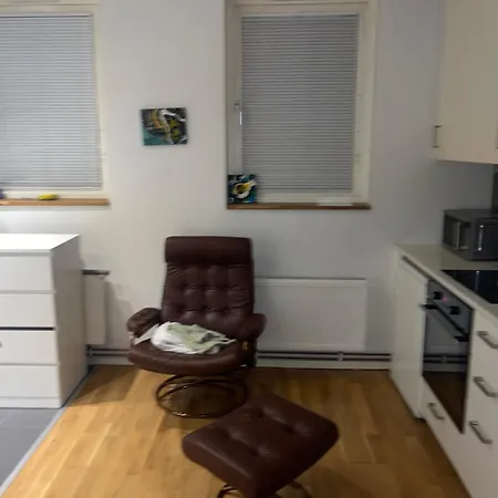 Apartment Cozy In Hasselby *