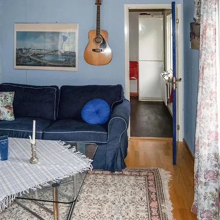 2 Bedroom Stunning In Stockholm