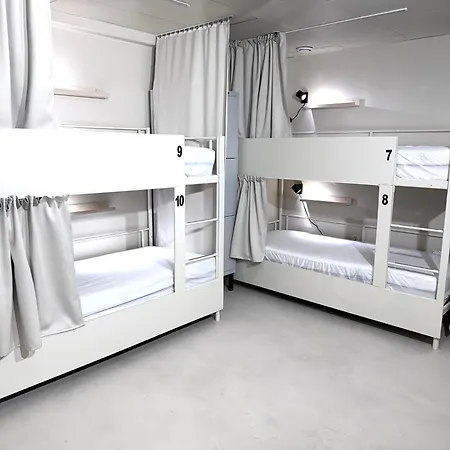 Nomad Gardet * Stockholm