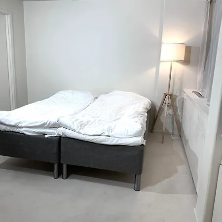 Hostel Nomad Gardet *