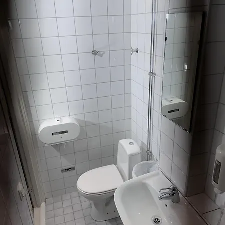 Hostel Nomad Gardet