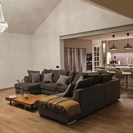 Borgen Panorama, A Scenic Getaway Villa