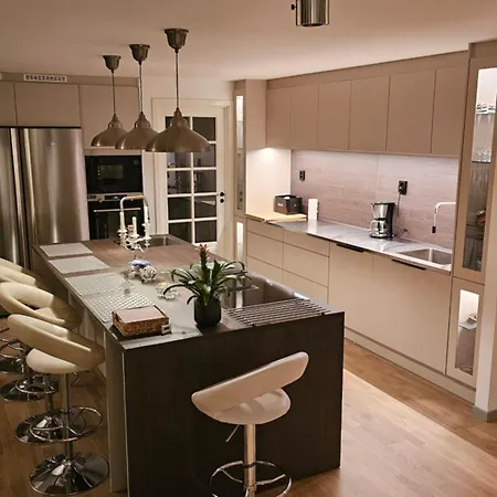 Borgen Panorama, A Scenic Getaway Villa Stockholm