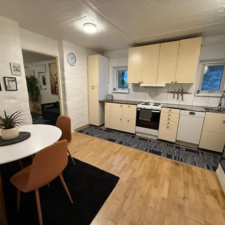 Close To The Metro And Nature Apartment Stockholm