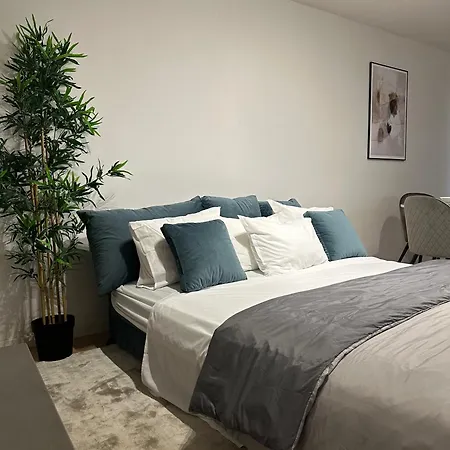 Bromma Bliss - Escape * Stockholm