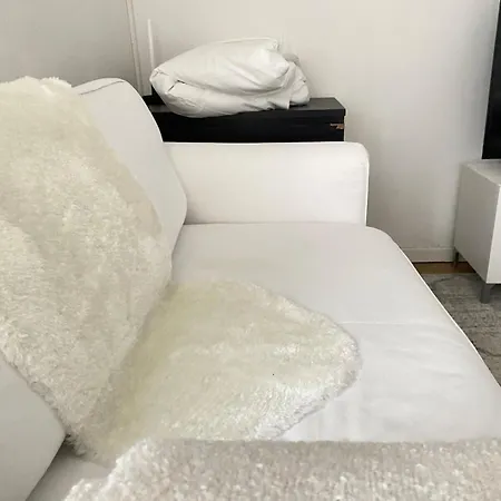 Chic In Apartment *