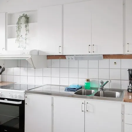 Apartment Urban Oasis On Sodermalm Sleeps Six Stockholm