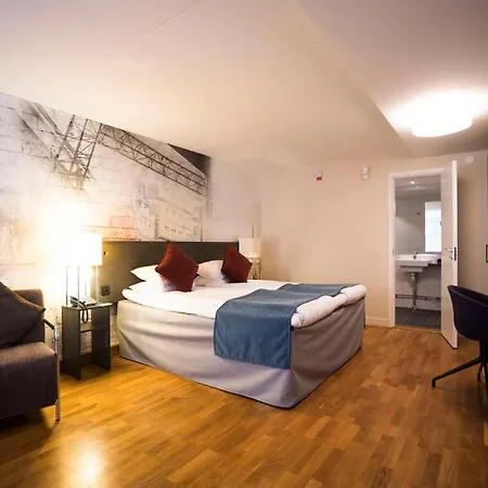 Ξενοδοχείο Scandic Skaerholmen 4*