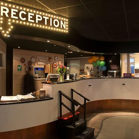 Hotel Scandic Kungens Kurva 4*