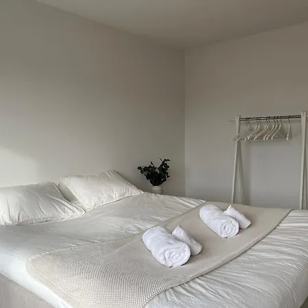 The Scandic Luxe- Arlanda Holiday home