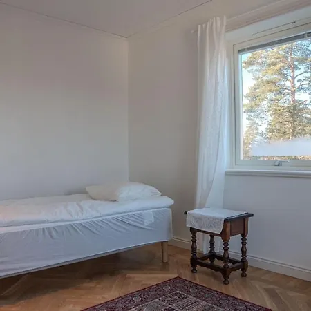 Family Friendly - 6 Bedrooms * Stockholm