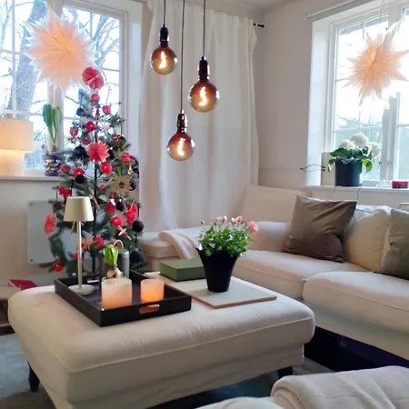 Holiday home Det Huset *