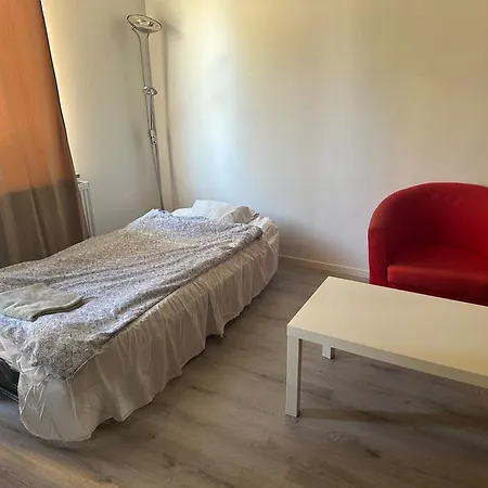 Apartment Studioapartment In Hasselby *