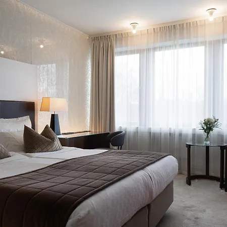 Elite Eden Park Hotell