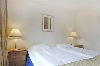 Hotel Solna & 2*
