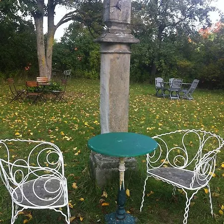 Bellevue Bed & Breakfast