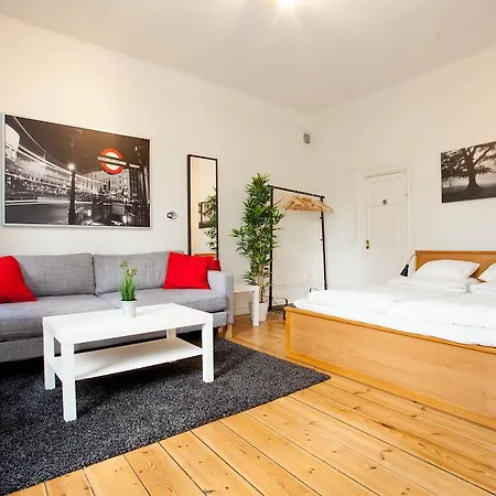 Apartdirect Sveavagen * Stockholm