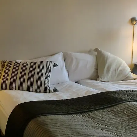 Hostel Colonial