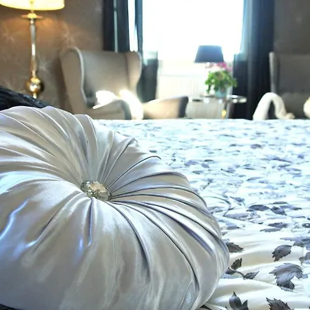 Harriet Hotel 3*