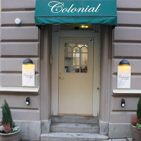 Hostel Colonial *